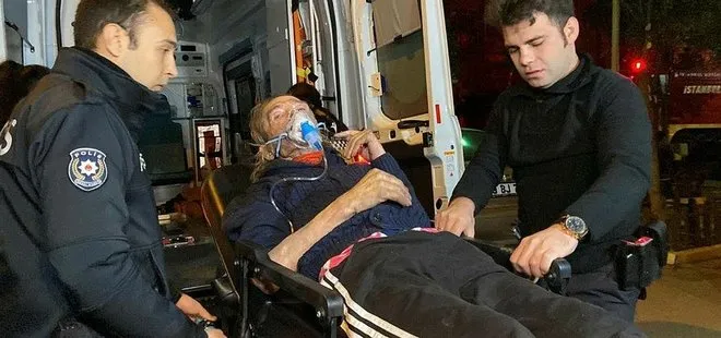 Bakırköy’de korkutan yangın! Evde mahsur kalan 2 kişiyi itfaiye ekipleri kurtardı