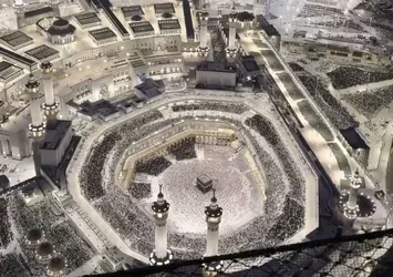 Kabe ve Mescid-i Nebevi'de ilk teravih