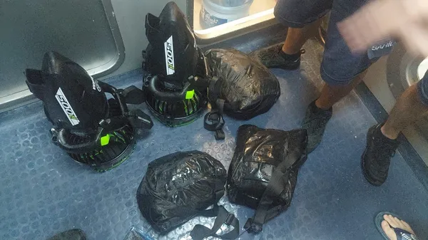 Yunanistan’a yüzerek kaçmaya çalışan FETÖ’cü 4 eski asker yakalandı