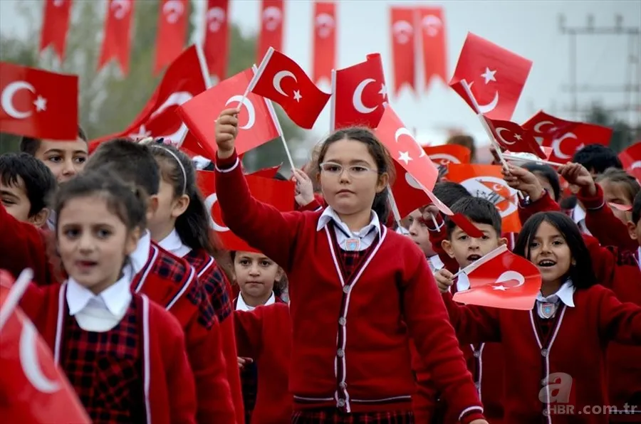 29 EKİM CUMHURİYET BAYRAMI ŞİİRLERİ | 2-3-4-5 kıtalık kısa, uzun ve anlamlı 29 Ekim şiir seçenekleri 6