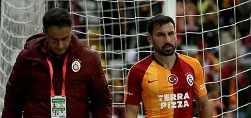 Şener Özbayraklı 6 hafta yok!