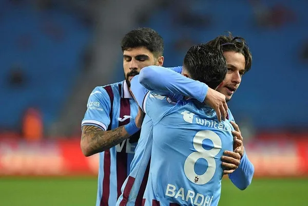 canli-trabzonspor-kasimpasa-canli-anlatim-trabzonspor-1-3-kasimpasa-1706554197268.jpeg Trabzonspor evinde devrildi! Trabzonspor 2 -3 Kasımpaşa (MAÇ SONUCU) - 5