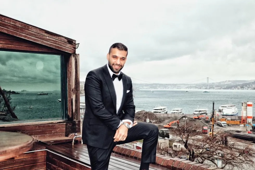 200-milyon-euroluk-vurgun-benzema-neymar-ve-lewandowski-gibi-futbolcularin-isimlerini-kullandilar-taylandda-ya-1782464606562.jpg 200 milyon euroluk vurgun: Dünya yıldızlarını da alet etmiş | Tayland'da yakalandı - 1