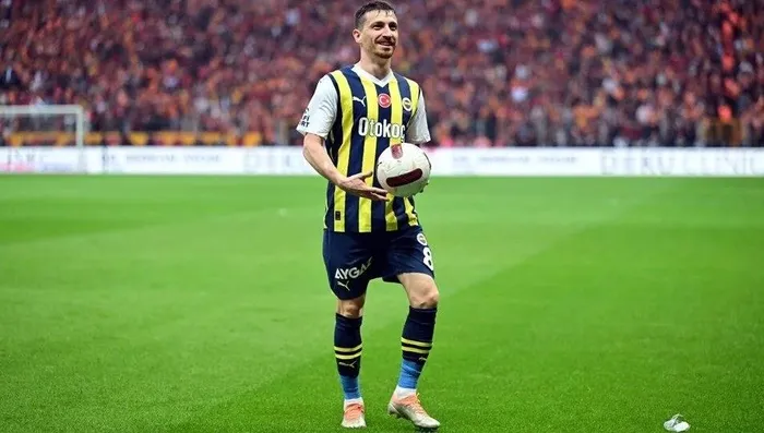 Fenerbahçe resmen açıkladı! Mert Hakan Yandaş ve Levent Mercan imzayı attı...