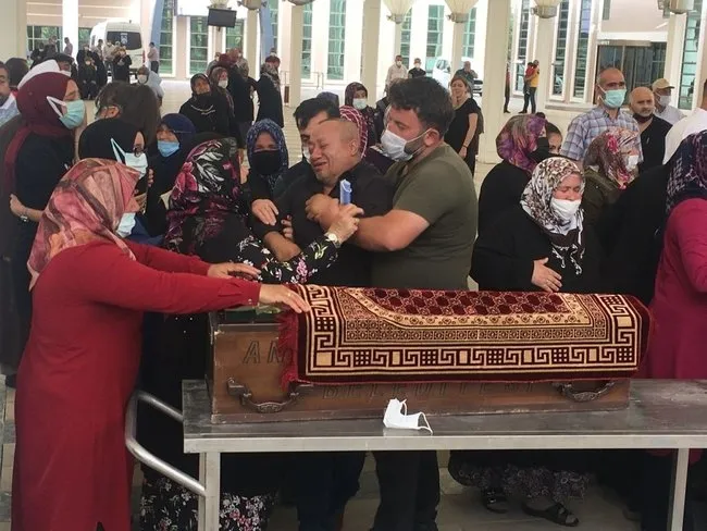 Son dakika: Ankara’daki katliamda yürek yakan kareler: Gözyaşları sel oldu! Kızını ve iki torununu öldürüp intihar etmişti - 5