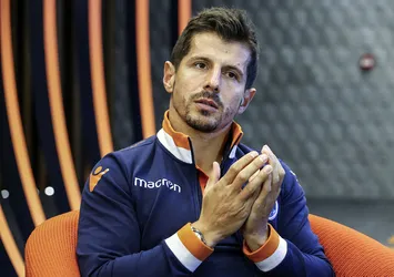 Emre Belözoğlu'ndan F.Bahçe açıklaması