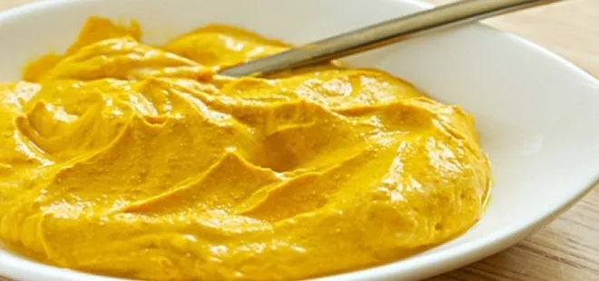 Göbek yağlarını cayır cayır yakıyor! Uyumadan önce 3 kaşık yiyin...