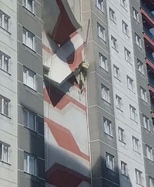 1695736155276.jpeg Esenler'de panik anları! Büyük korku yaşandı! O anlar kamerada - 2