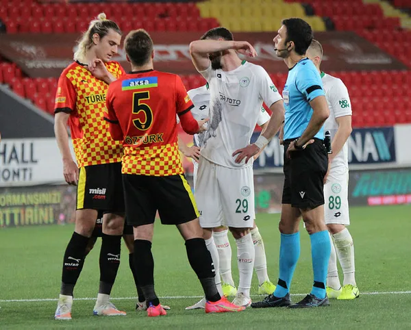 goztepe-0-ittifak-holding-konyaspor-1-mac-sonucu-konyaspor-izmirde-kazandi-1620505178345.jpg Göztepe: 0 - İttifak Holding Konyaspor: 1 MAÇ SONUCU | Konyaspor, İzmir'de kazandı - 1