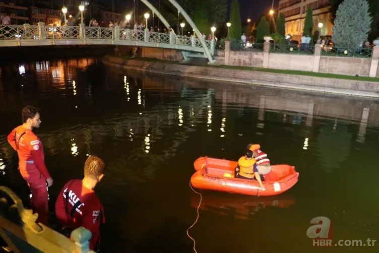 Eskişehir Porsuk Çayı’nda facia! Yüzmek için girdiler ancak… 10