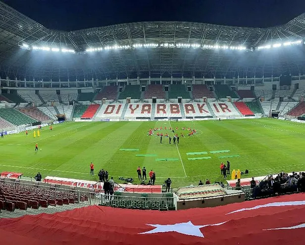 Türkiye İskoçya maçı canlı izle | TRT 1 YAYIN AKIŞI: Türkiye İskoçya maçı saat kaçta başlayacak? Şifreli mi, şifresiz mi?