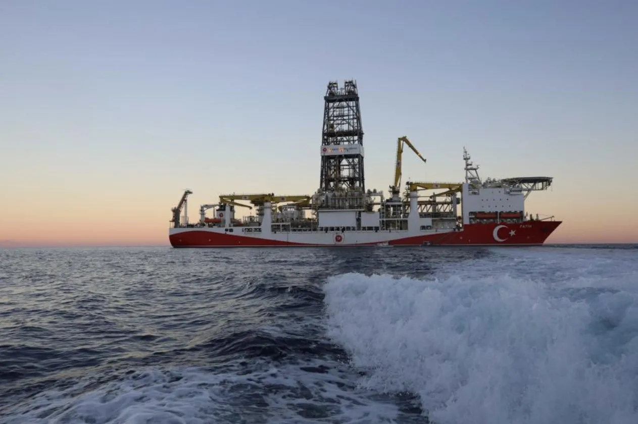 Son dakika: Fatih sondaj gemisi Türkali-2 kuyusuna ulaştı