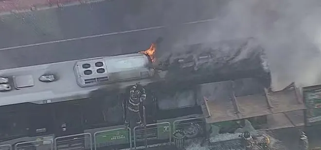 Brezilya’da çift motorlu uçak yola düştü! 2 ölü