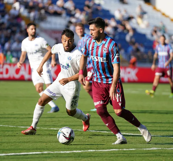 trabzonspor-kasimpasa-macinin-11leri-belli-oldu-1644062054679.jpg