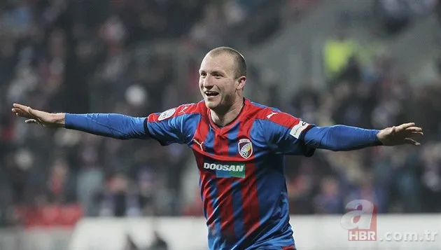 Beşiktaş ocak bombasını patlattı! İlk hedef golcü 3