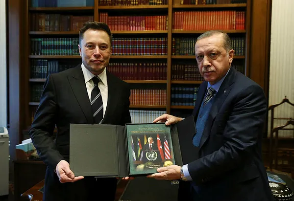 Elon Musk'tan Türkiye'nin uydusu Türksat 5A paylaşımı - 5