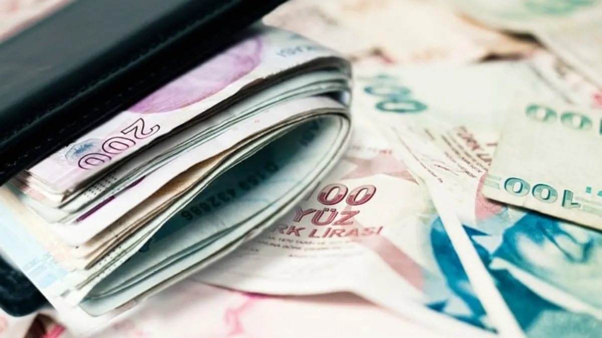 Faiz indirimi piyasayı nasıl etkileyecek? TCMB kararı sonrası mevduat ve kredi faizi düşecek mi? Uzmanı A Haber’de konuştu