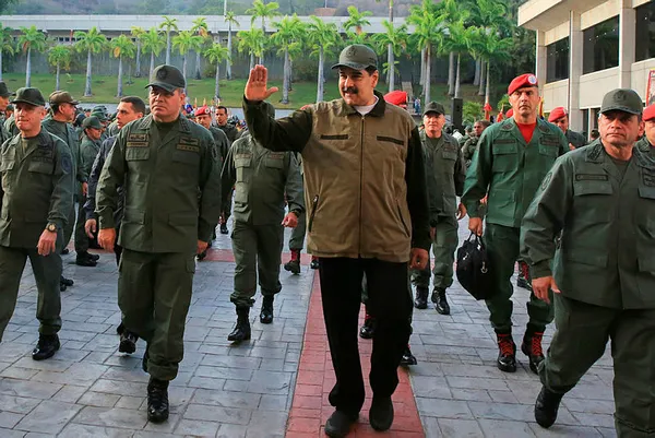 Venezuela Devlet Başkanı Maduro: Savaşma zamanı geldi