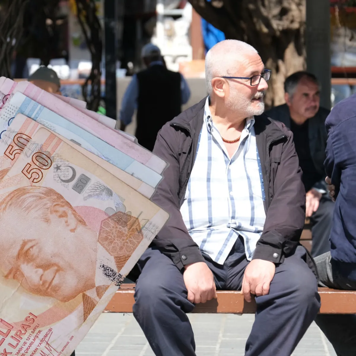 En düşük emekli maaşı ne kadar olacak? SSK ve BAĞ-KUR’a enflasyon zammı hesabı