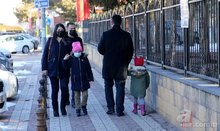 Sokağa çıkma kısıtlaması hangi illerde kaldırıldı? Ankara, İstanbul ve İzmir’de risk durumu ne? Hangi il hangi renk?