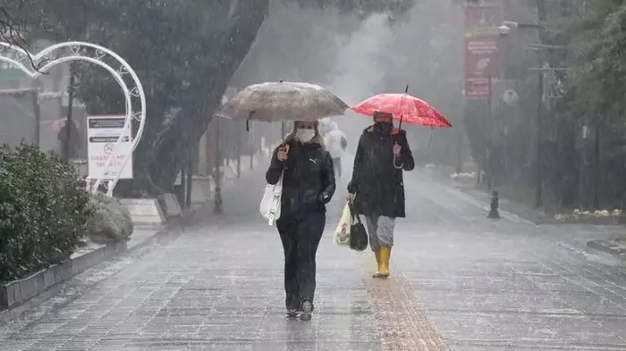 1724946107648.jpeg İstanbul için kuvvetli sağanak yağış uyarısı! Meteoroloji'den tedbirli olun çağrısı | İşte 5 günlük hava durumu raporu - 15