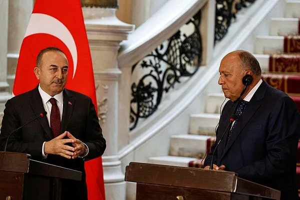 11 yıl sonra bir ilk! Dışişleri Bakanı Mevlüt Çavuşoğlu Mısır’da: Tarihi ziyarette enerji ve ticaret vurgusu