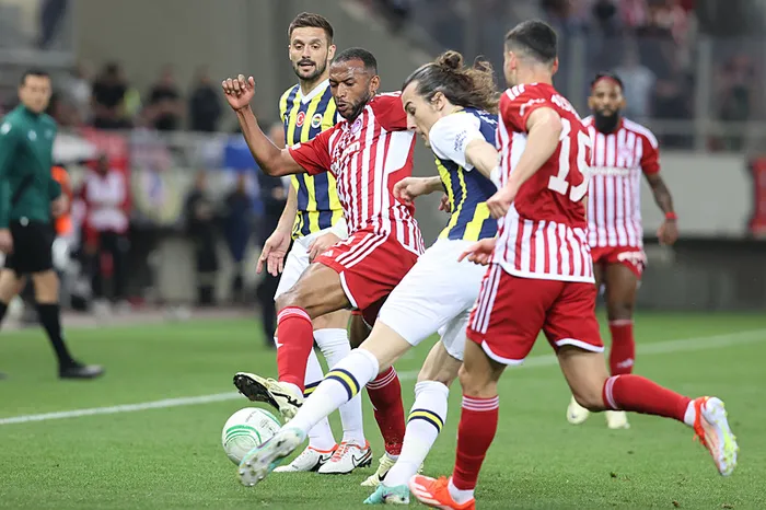 1713335138516.jpg Fenerbahçe için yarı finale son 90 dakika! Kadıköy'de rakip Olympiakos! İşte muhtemel 11... - 2