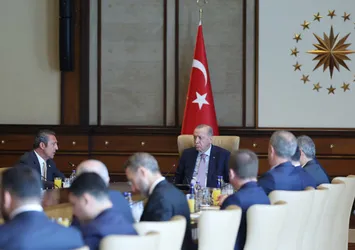 Başkan Erdoğan Fenerbahçe Kulübü'nü kabul etti