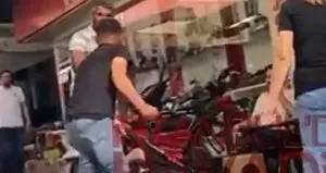 Manisa’da sokak ortasında öldüresiye dayak