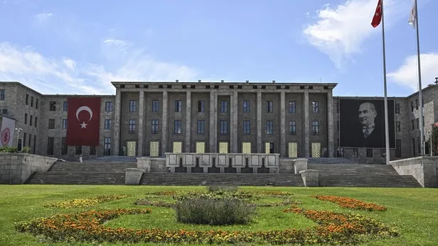 TBMM KPSS’siz kura ile ilkokul mezunu personel alımı başladı! Kadrolar ve başvuru şartları duyuruldu