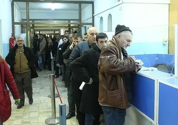Vergi dairelerinde 'ilk taksit' yoğunluğu