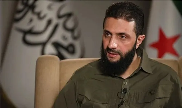 suriyede-yeni-yonetimin-isleyisi-nasil-olacak-hts-yetkililerinden-bir-bir-aciklama-1735028413297.jpg Suriye'de yeni yönetimin lideri Ahmed El Şara (Arşiv)