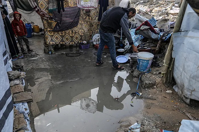 gazzede-siddetli-yagis-cadirlar-sular-altinda-kaldi-1763299533741.jpg Gazze Şeridi, AA