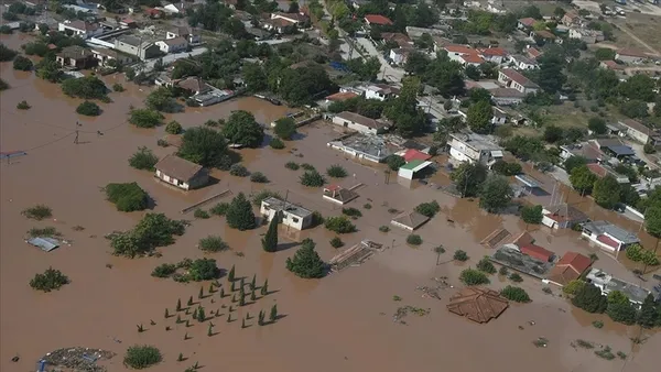 Yunanistan’daki selde ölü sayısı 17’ye yükseldi