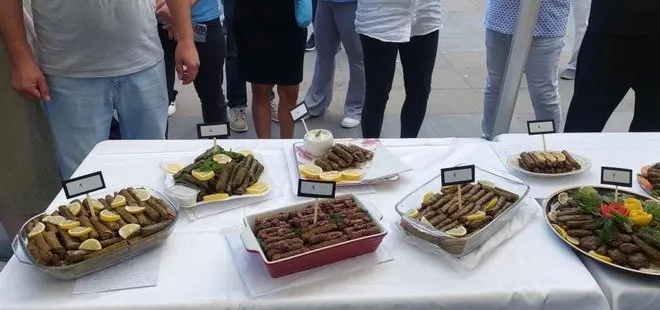 Tekirdağ'da sarmalar yarıştı