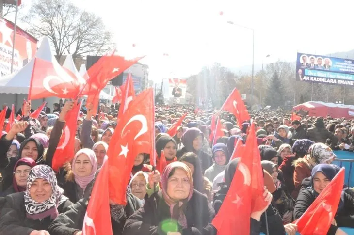 Başkan Erdoğan'ın Afyonkarahisar mitinginden çarpıcı kare!