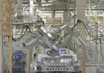 Türk sanayisi robotlaşmada ivme kazanıyor! Türkiye dünyanın en büyük 14’üncü pazarı oldu