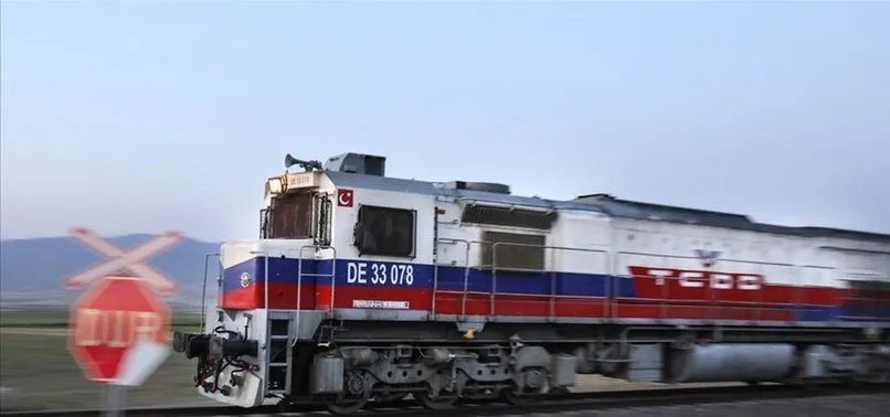 Türkiye ile Gürcistan arasındaki bir ilk! İhracat treni yola çıktı