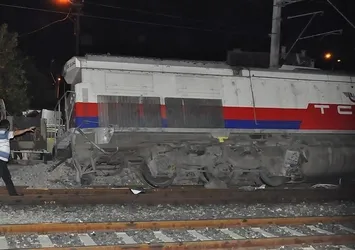 İzmir'de tren kazası!