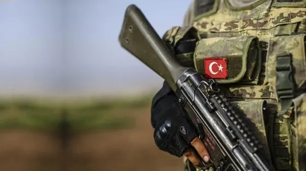 milli-savunma-bakanligindan-son-dakika-aciklamasi-1-askerimiz-sehit-oldu-1623446381679.jpg Milli Savunma Bakanlığı'ndan son dakika açıklaması! 1 askerimiz şehit oldu - 1