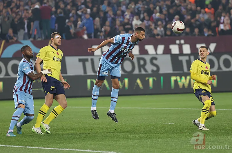 Olaylı Trabzonspor Fenerbahçe maçı sonrası Halil Umut Meler'e şok sözler: 3 puanı hediye etti 16