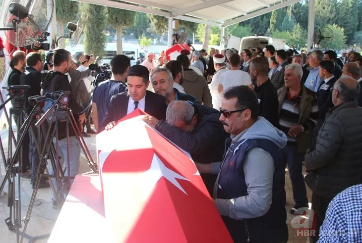 Türkiye şehitlerini uğurluyor! Terör kurbanlarına acı veda | Gözyaşları sel oldu: Üzerimde kocamla kızımın kanı var