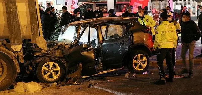İzmir’de feci kaza! Polis memuru hayatını kaybetti...