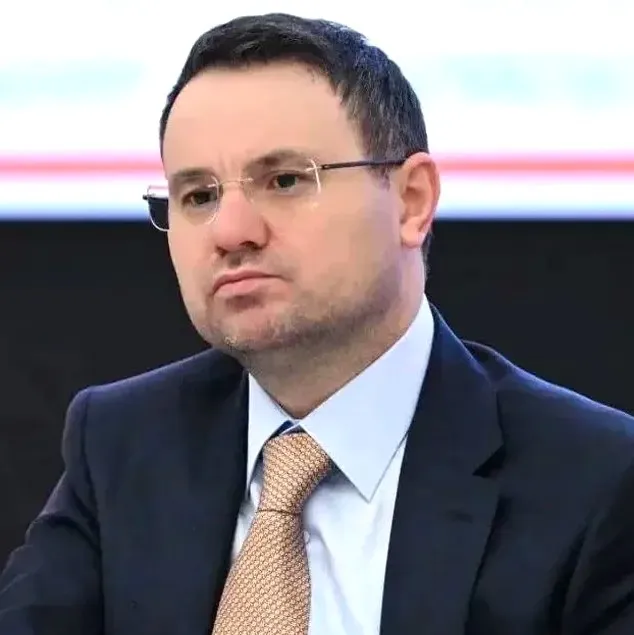 ahbap-sorusturmasinin-perde-arkasini-bakan-gurlek-acikladi-yurt-disina-cikmak-icin-harekete-gecti-1784920309496.jpg Ahbap soruşturmasının perde arkasını Bakan Gürlek açıkladı: "Yurt dışına çıkmak için harekete geçti" - 3