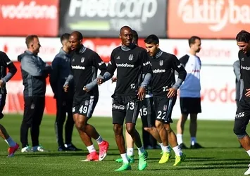 Beşiktaş yarı final için avantaj peşinde