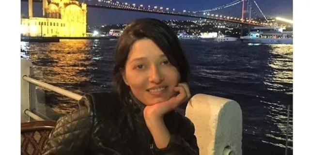 Hercai’nin Reyyan’ı Ebru Şahin makyajsız fotoğrafıyla sosyal medyayı salladı