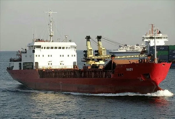 antalyada-yabanci-bandirali-gemi-batti-arama-kurtarma-calismalari-suruyor-1680681758247.jpeg Antalya'da yabancı bandıralı gemi battı! Arama kurtarma çalışmaları sürüyor - 2