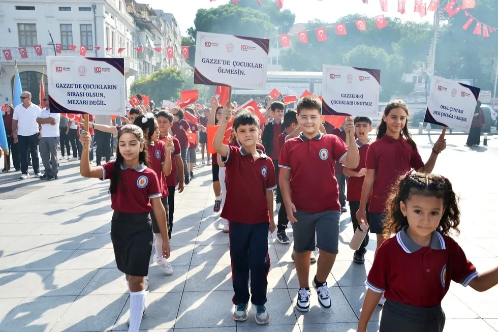 Bakan Tekin açıkladı: Ara tatil uygulaması, öğretmenlere kıyafet düzenlemesi ve Ruhban Okulu için yeni mesajlar - 7