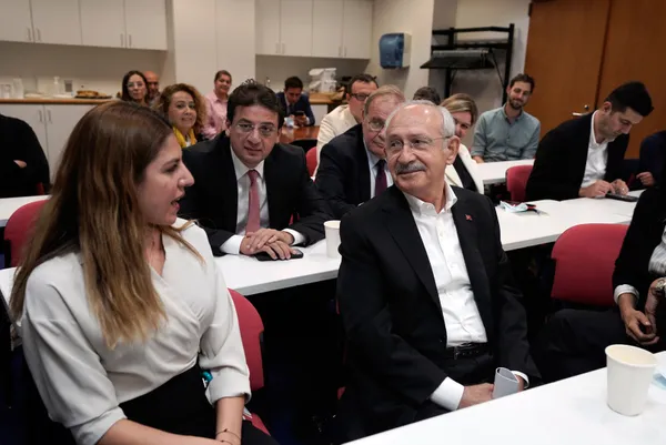 Kemal Kılıçdaroğlu ABD’deki gizemli 8 saat sorusunu böyle geçiştirdi: Hamburger yemeye gittim