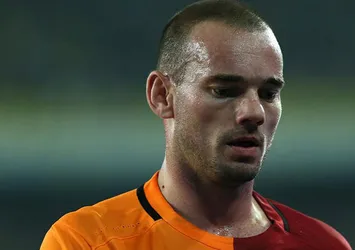 Wesley Sneijder yoksa Galatasaray zorlanıyor